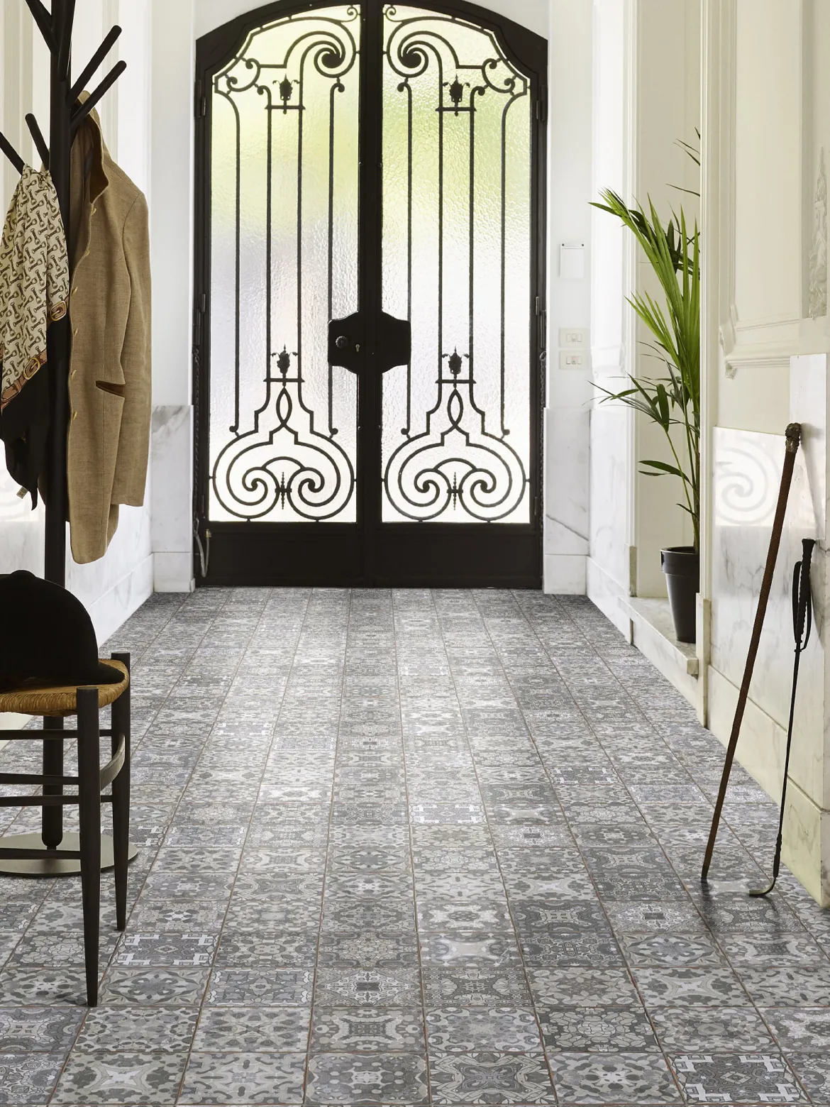 Almeria Vinyl-Rollenware, Antique Grey 370M