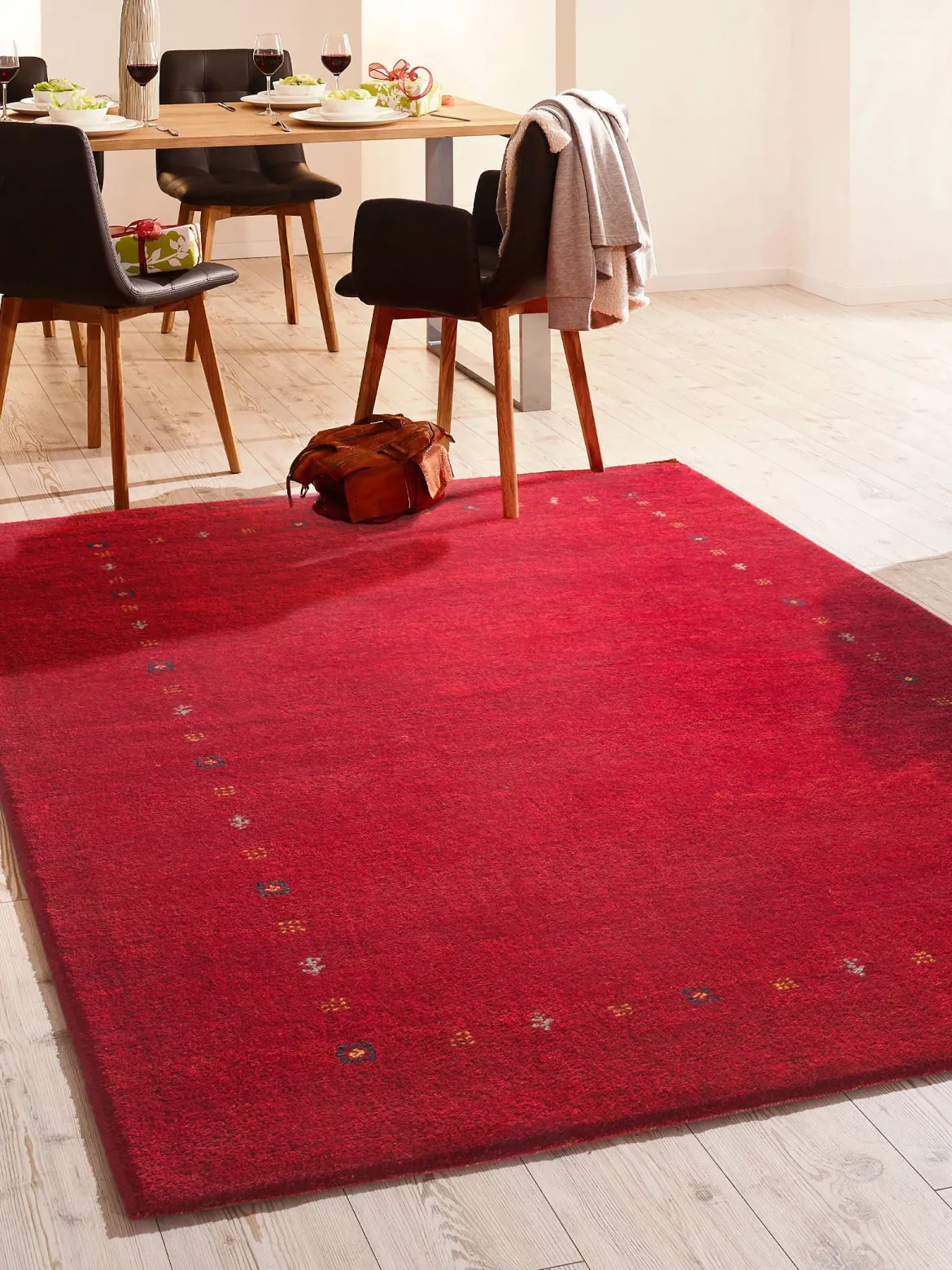 Bhalwani Gabbeh-Teppich, Red
