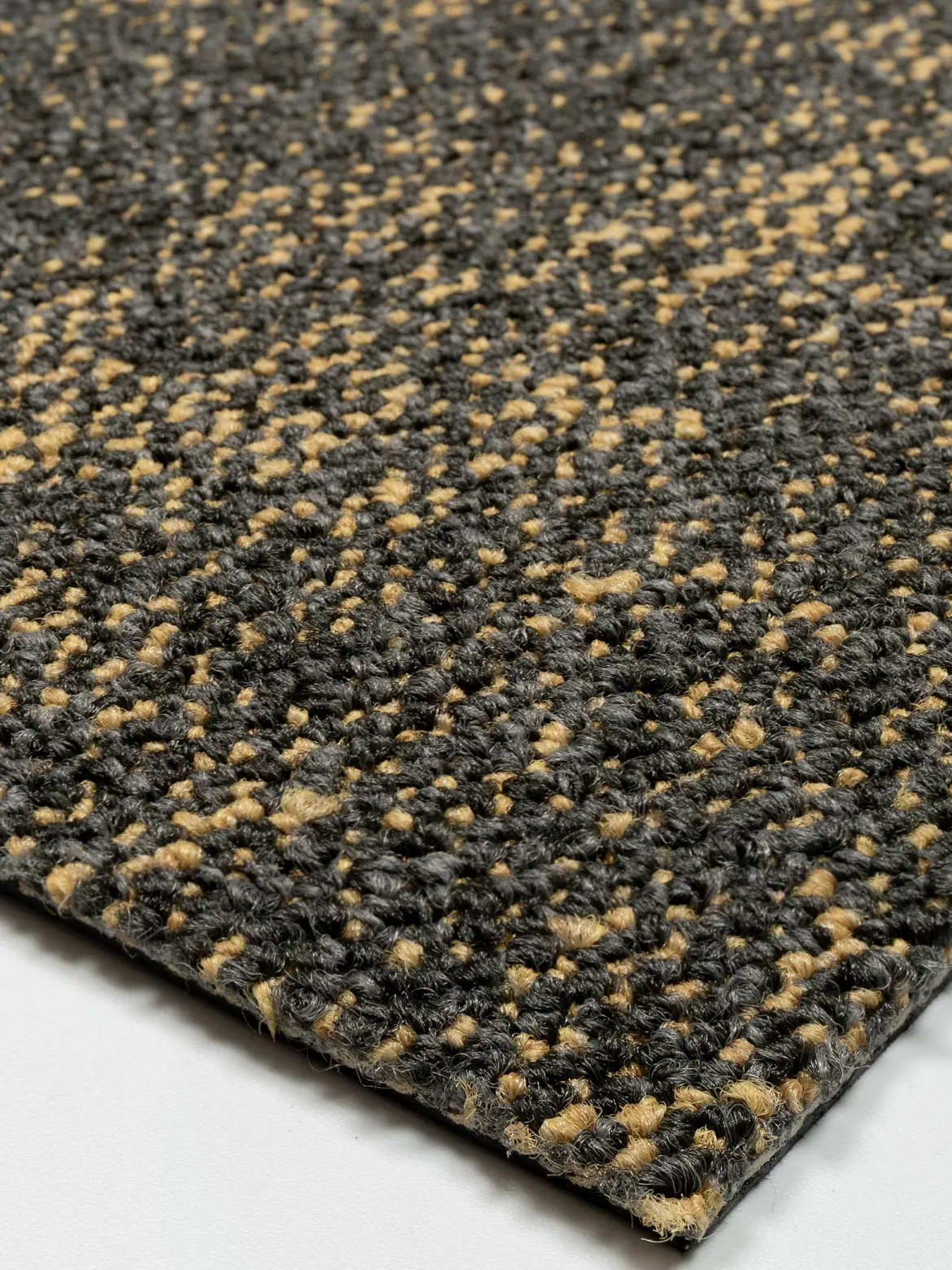 Chroma Teppichbodenfliese, Mais 151