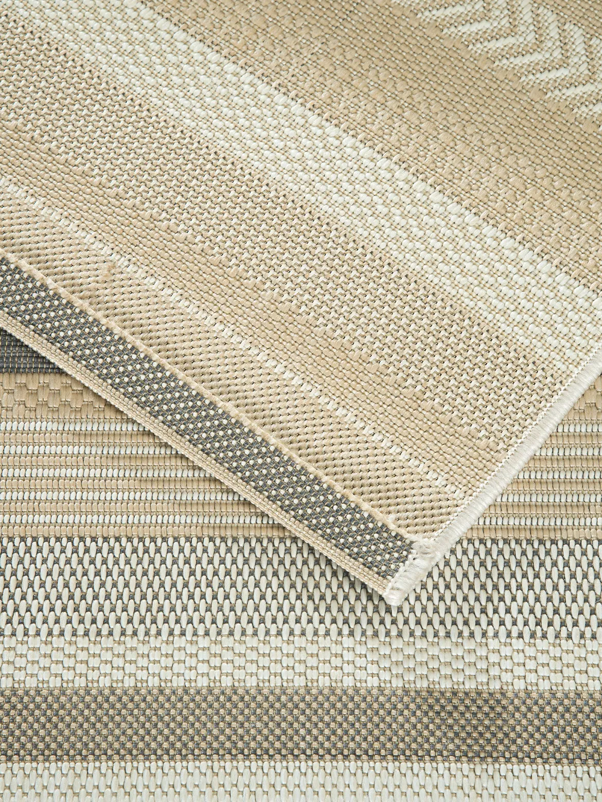 Contadora Outdoor-Teppich, Silber