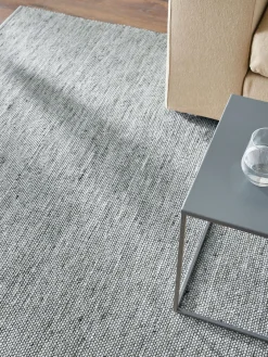 Hörneberg Woll-Teppich, Grau