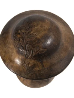 Levato Figur, Dark Wood