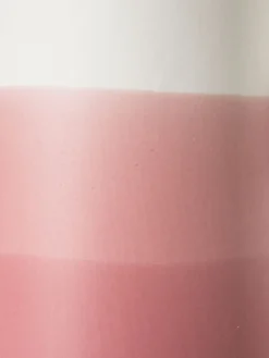 Mihama Vase, Puder