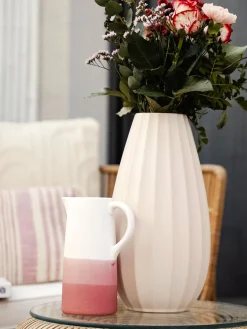 Mihama Vase, Puder