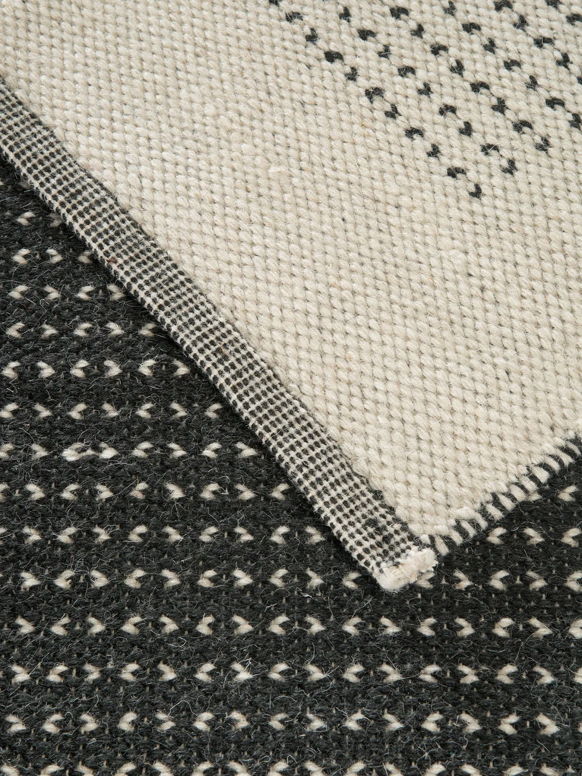 Norrby Woll-Teppich, Dark Grey
