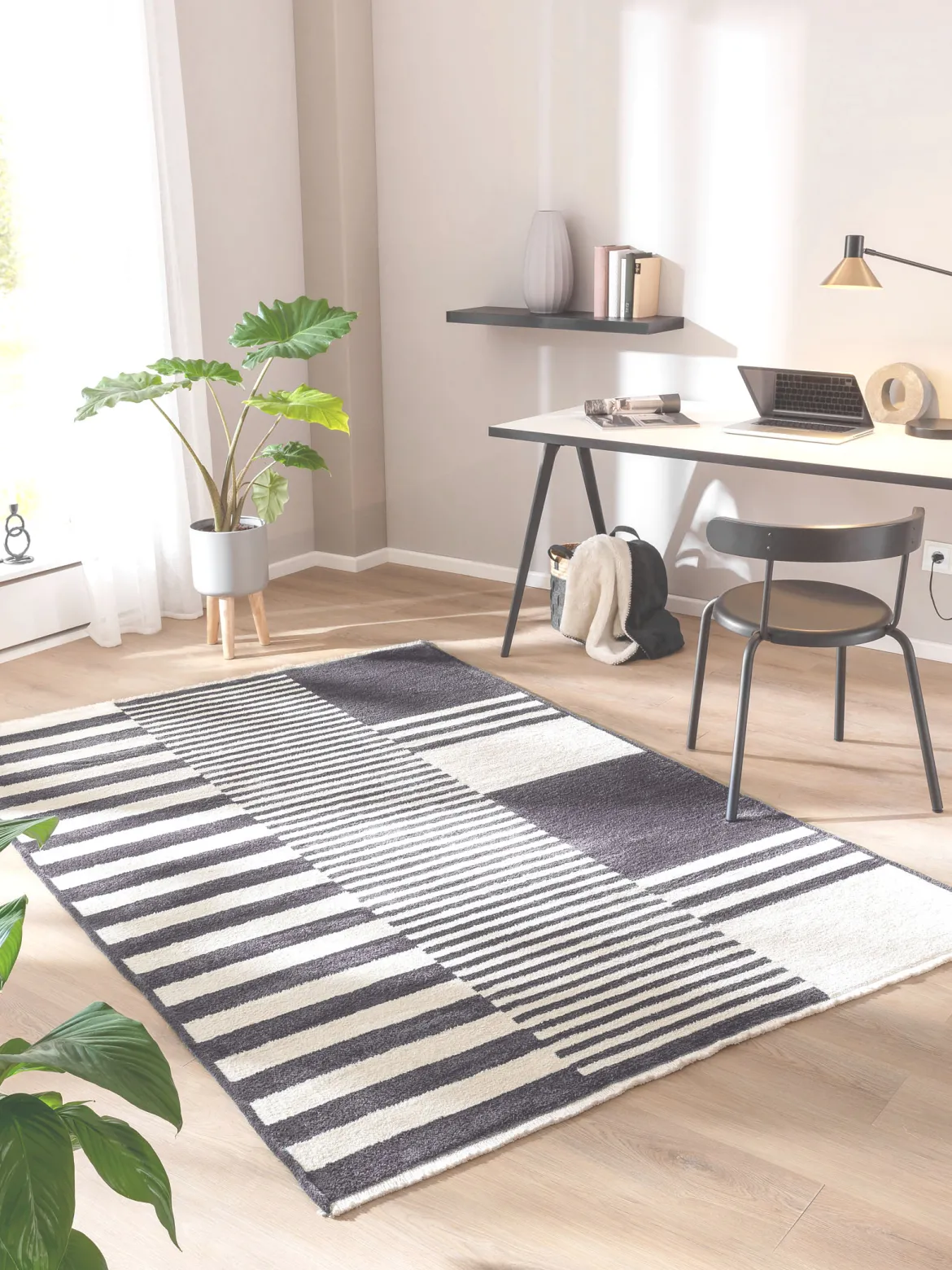Raya Moderner Teppich, Silber