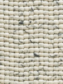 Smedby Filzkugel-Teppich, Grey Natural